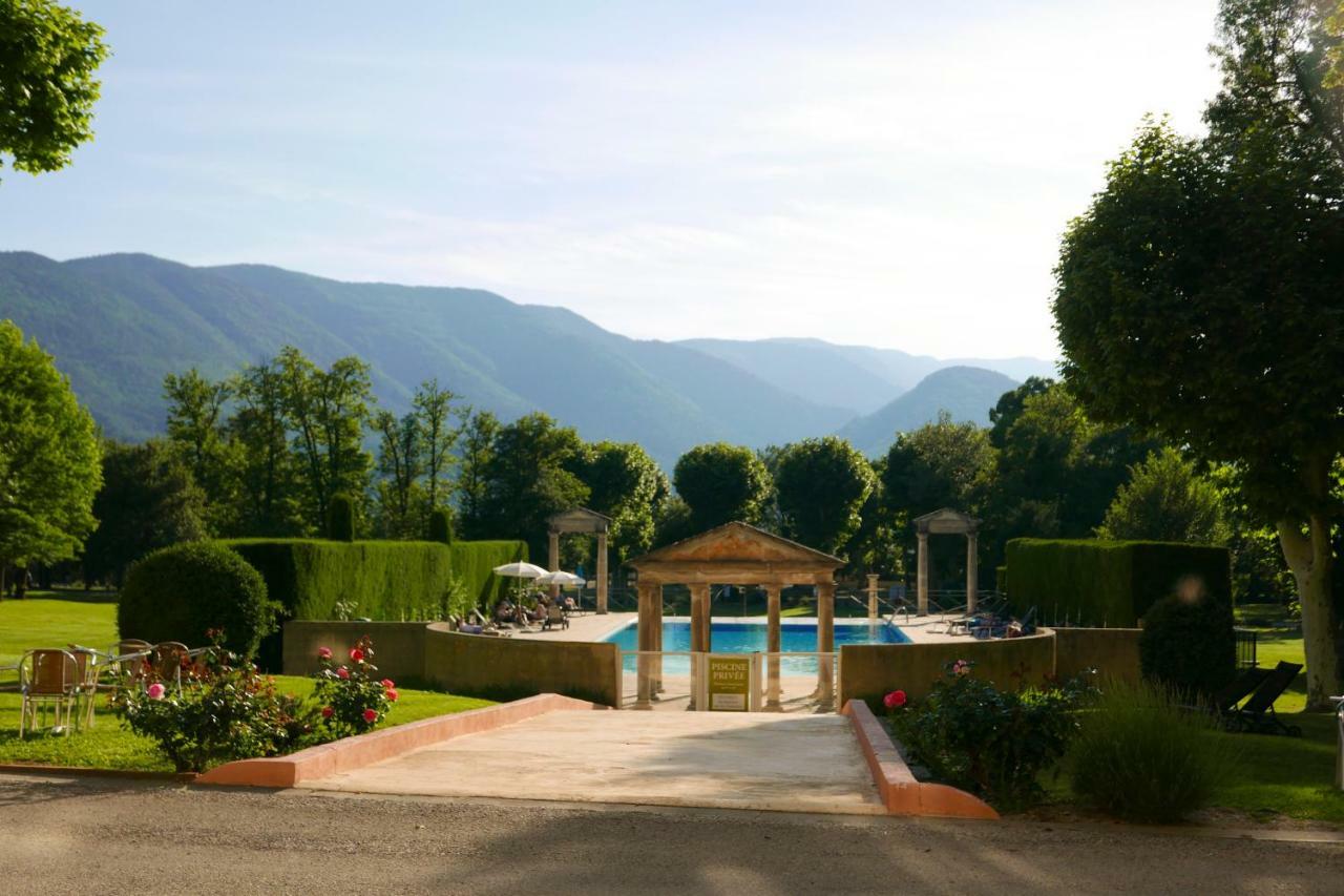 Chateau Des Gipieres Bij De Mont Ventoux Монбран-ле-Бен Екстериор снимка