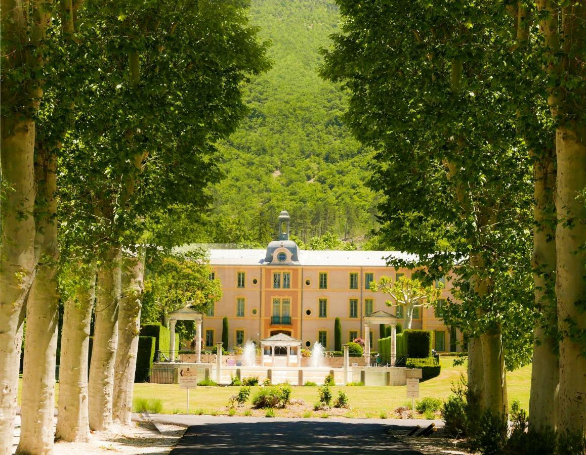 Chateau Des Gipieres Bij De Mont Ventoux Монбран-ле-Бен Екстериор снимка