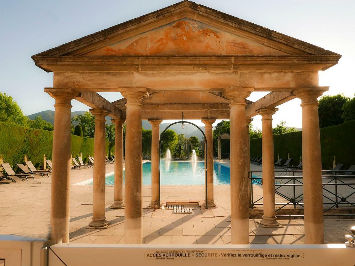 Chateau Des Gipieres Bij De Mont Ventoux Монбран-ле-Бен Екстериор снимка